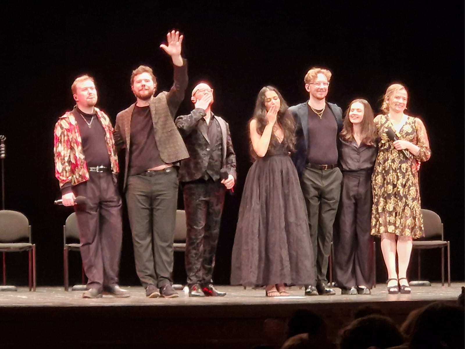 Immagine per Gli Swingle Singers anticipano il Natale al Verdi, successo per ‘Together at Christmas’