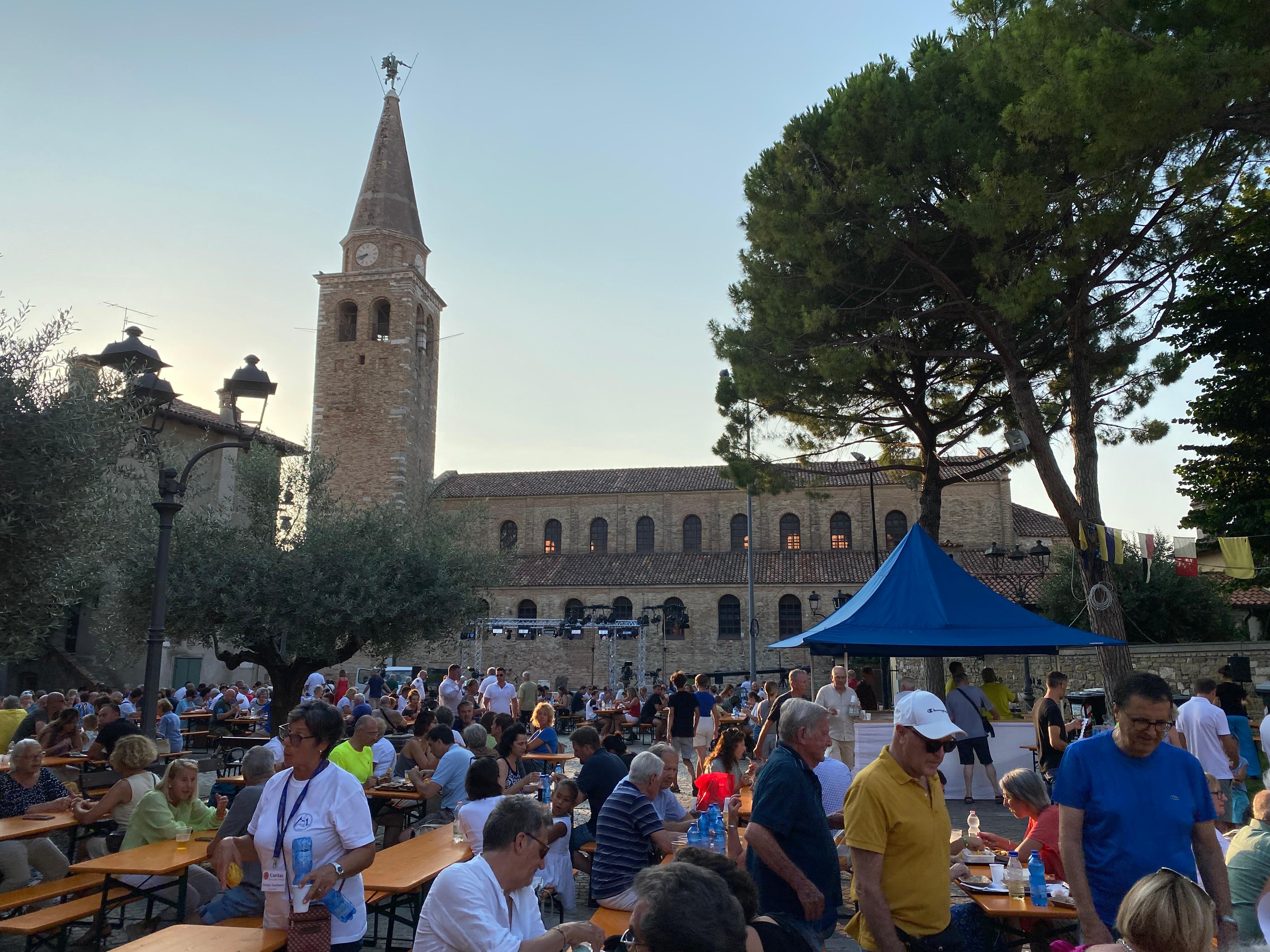 Copertina per Grado si prepara a celebrare Ermagora e Fortunato, la ‘Sardelada’ anticipa la Festa dei Santi Patroni