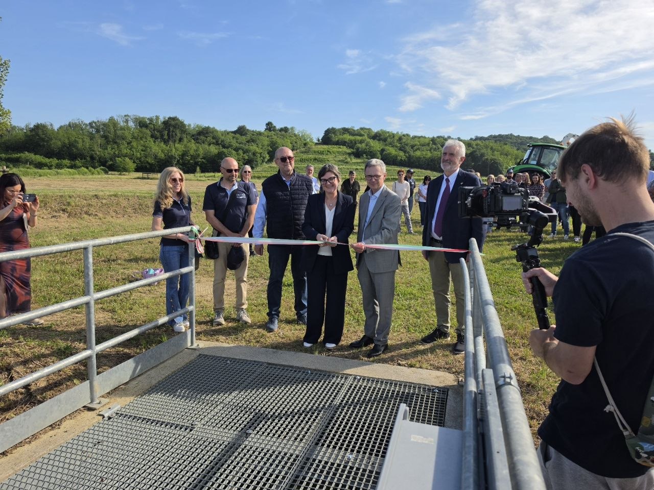 Cormons, inaugurato il bacino per salvare 140 ettari di vigneti dalla siccità