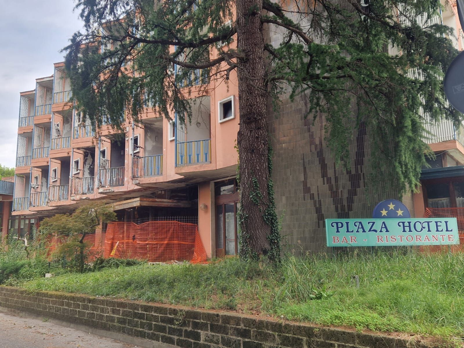 Degrado a Grado Pineta, in autunno il via ai lavori su viale Andromeda, poi la TriLiVe