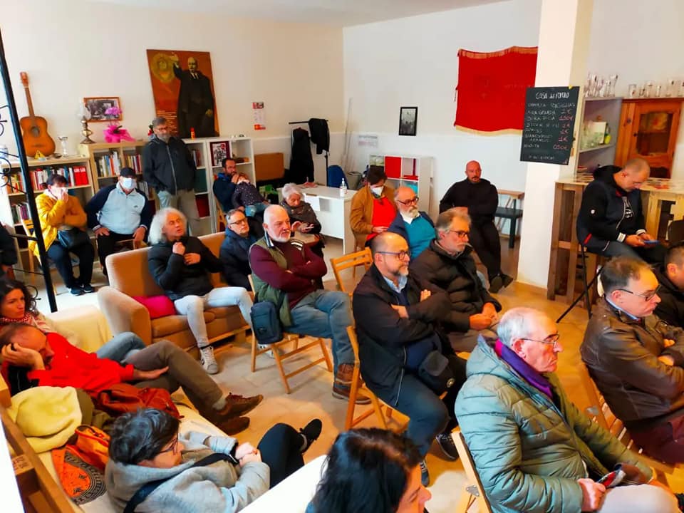 Copertina per La Festa del libro autogestita riparte a Gorizia, autori e incontri in Piazzutta