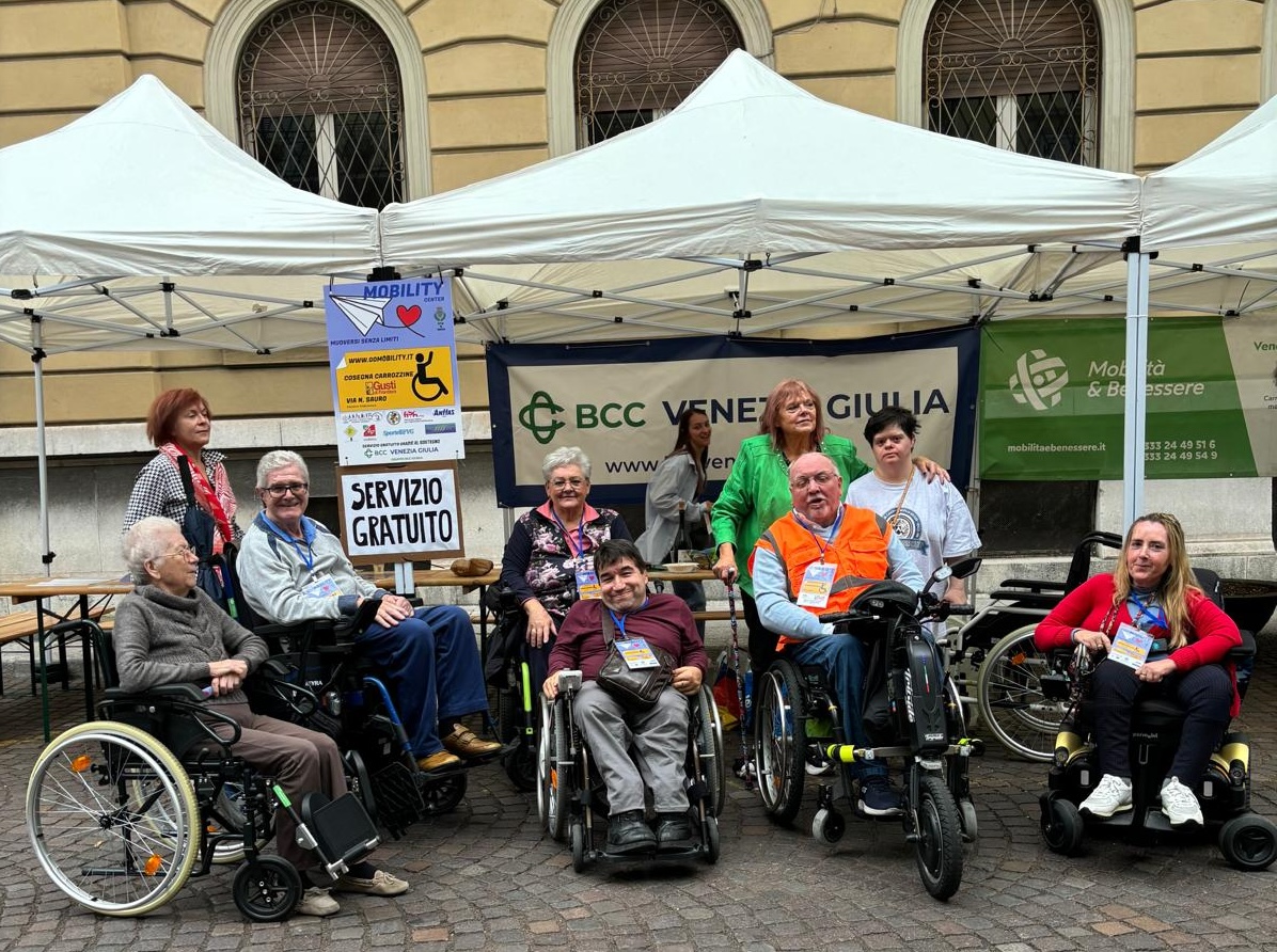 Immagine per Carrozzine gratis per anziani e disabili a Gorizia, così tutti possono muoversi a Gusti