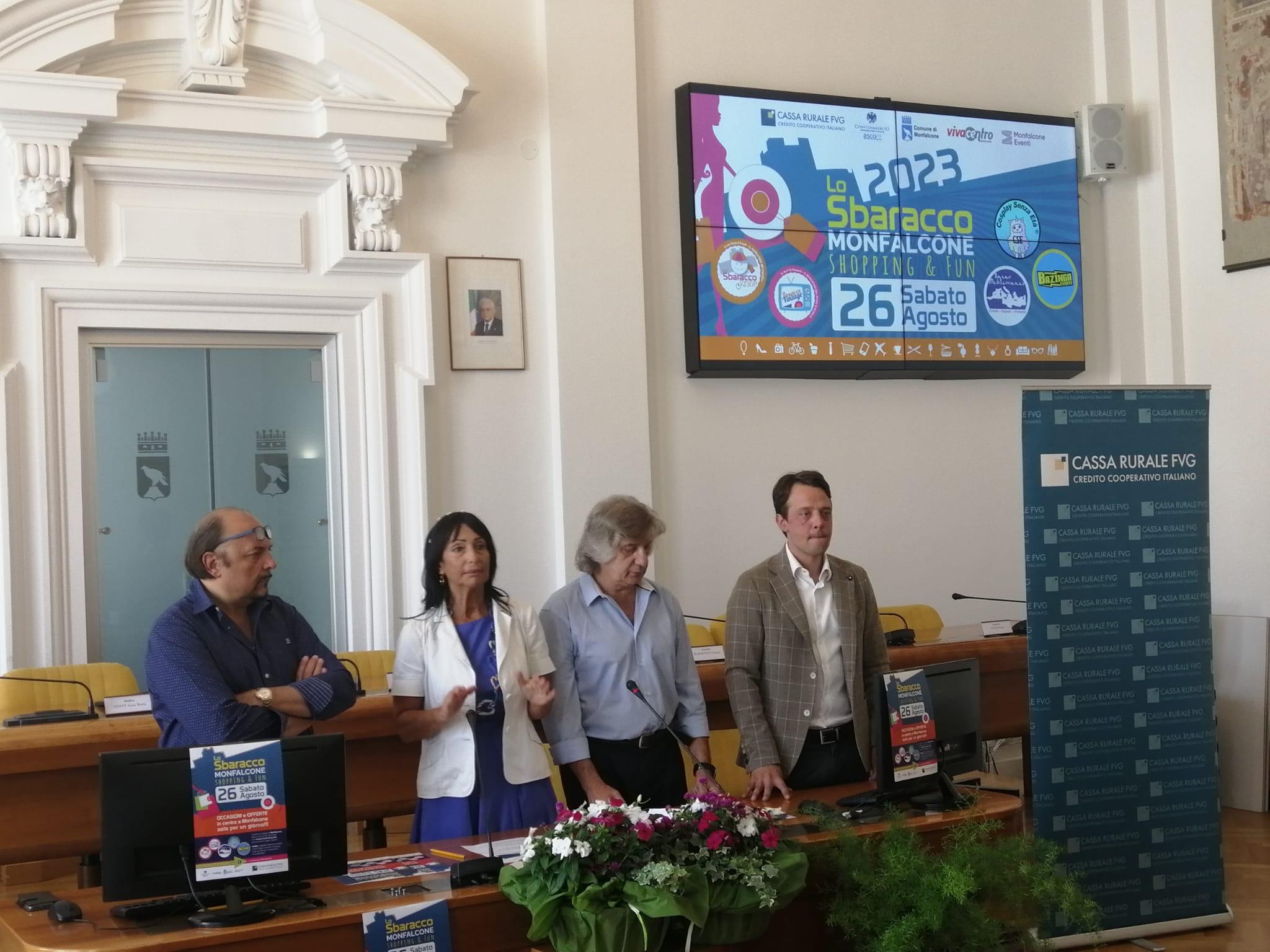 Copertina per Lo Sbaracco porta shopping a Monfalcone, ecco gli eventi in città