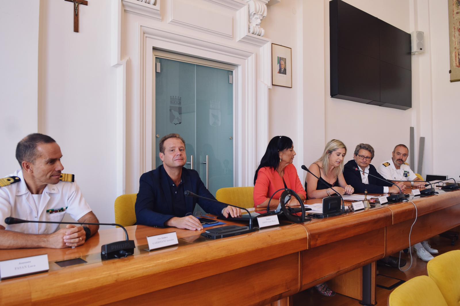 Copertina per Banchine elettrificate e ferrovia, 35 milioni al porto di Monfalcone