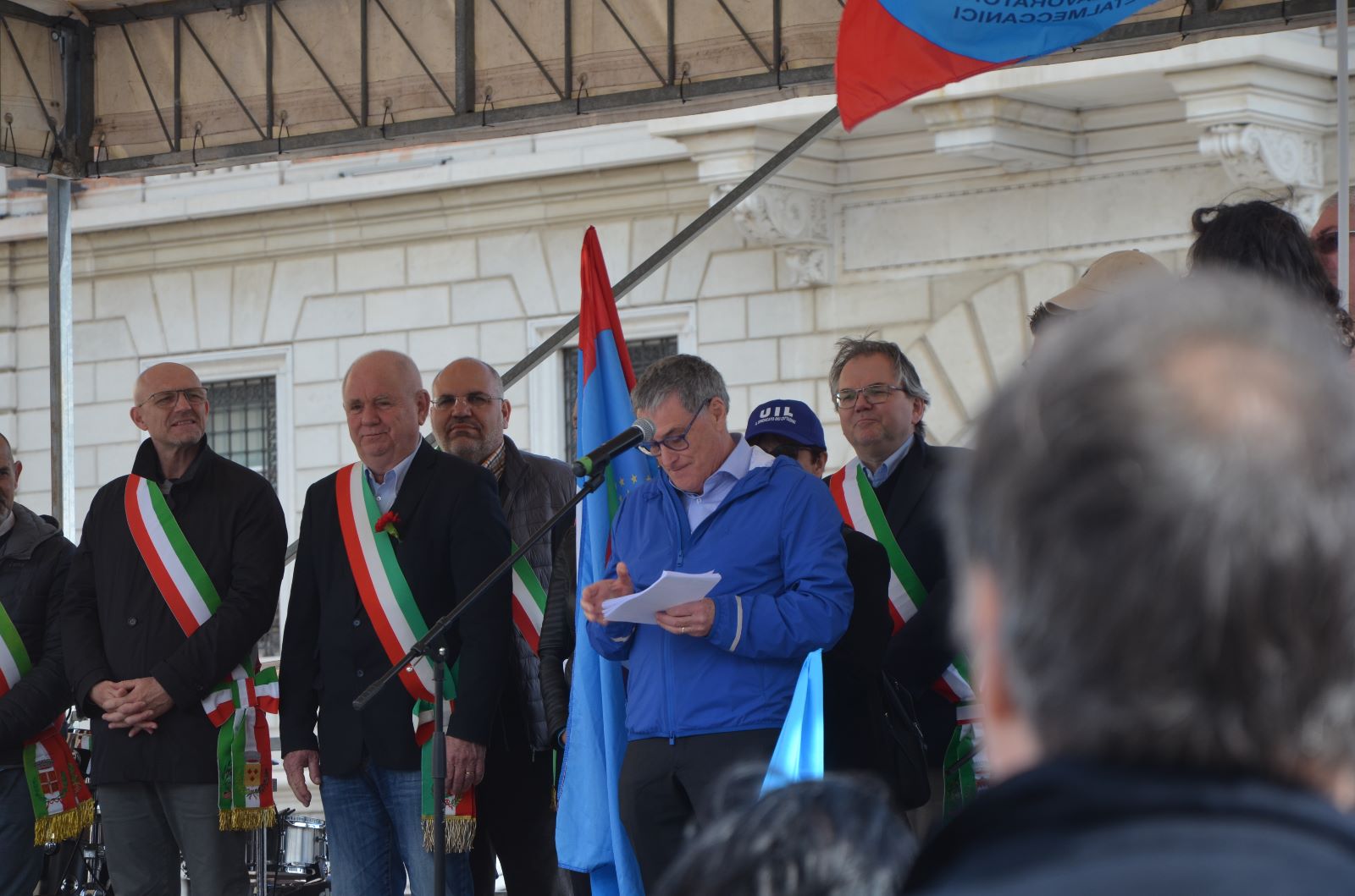 Copertina per Primo maggio, a Monfalcone il grido dei sindacati: «Basta morti sul lavoro»