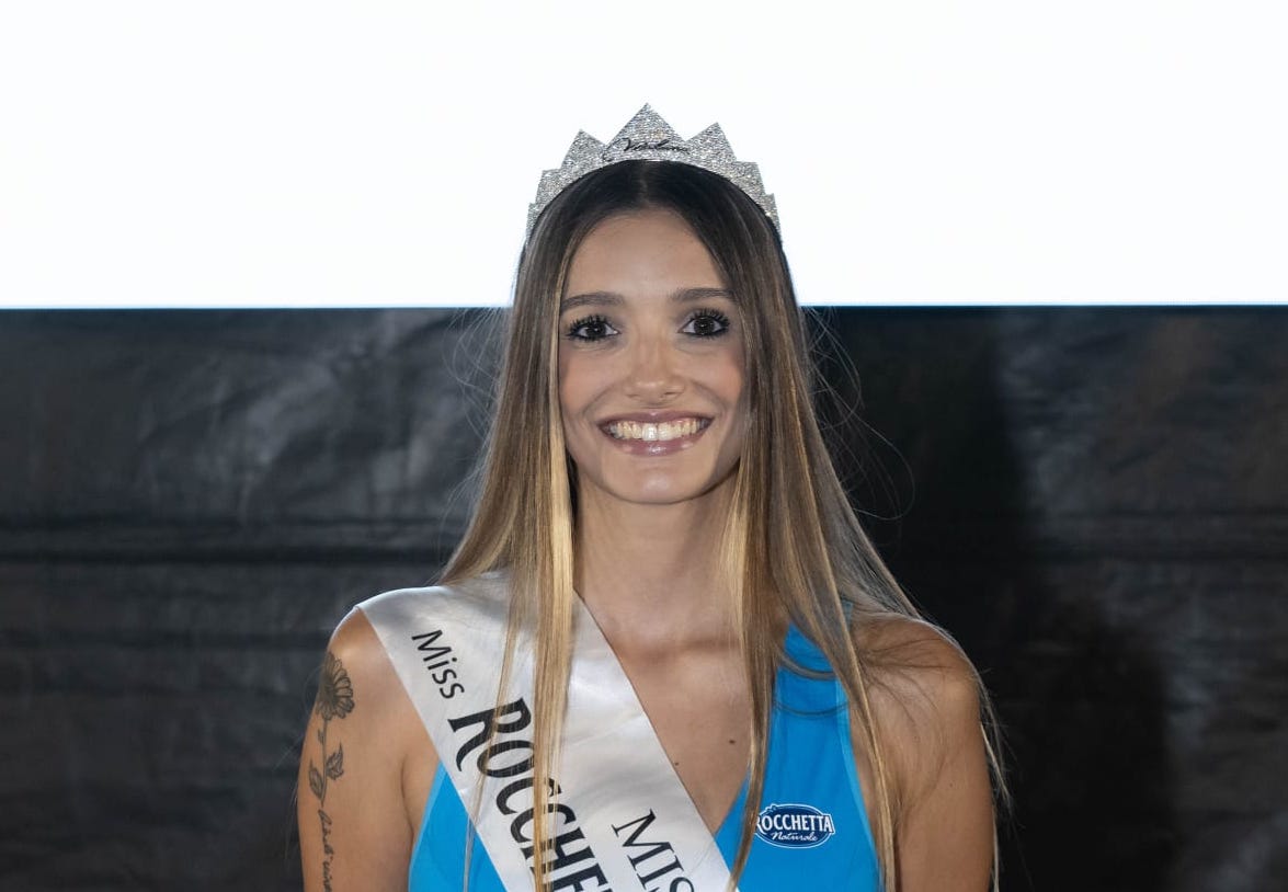 Copertina per Lisa tra le più belle, fascia di Miss Rocchetta alla giovane di Staranzano