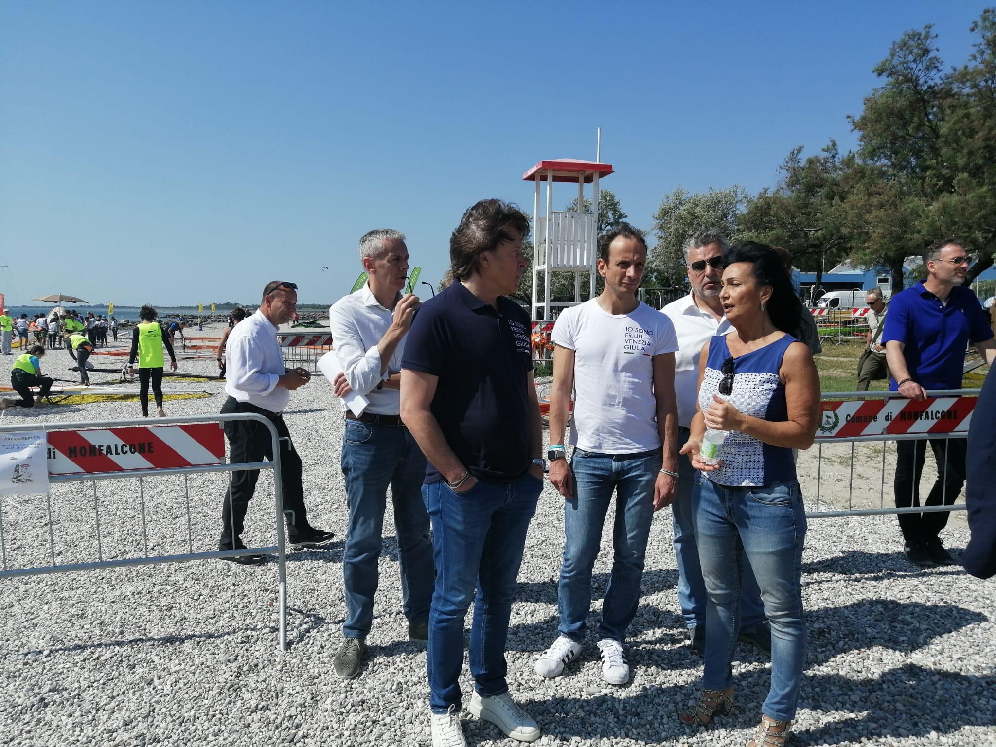 Immagine per Ecco l'estate a Marina Julia, parte la stagione in spiaggia coi primi turisti