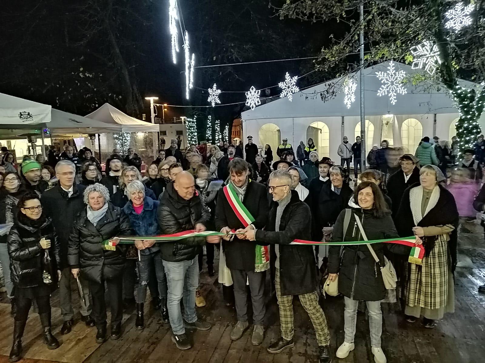 Immagine per Apre il Giardino di Natale, subito la sfida speciale di Curling bisiac a Ronchi