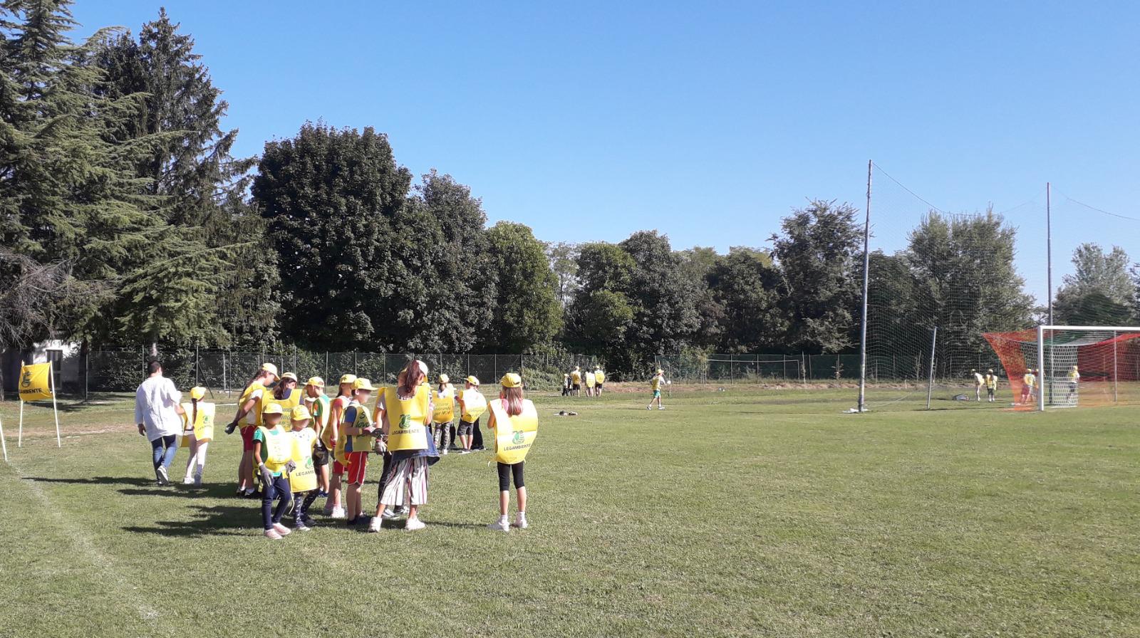 Immagine per Villesse, la giornata ecologica coinvolge gli studenti della primaria Mazzini