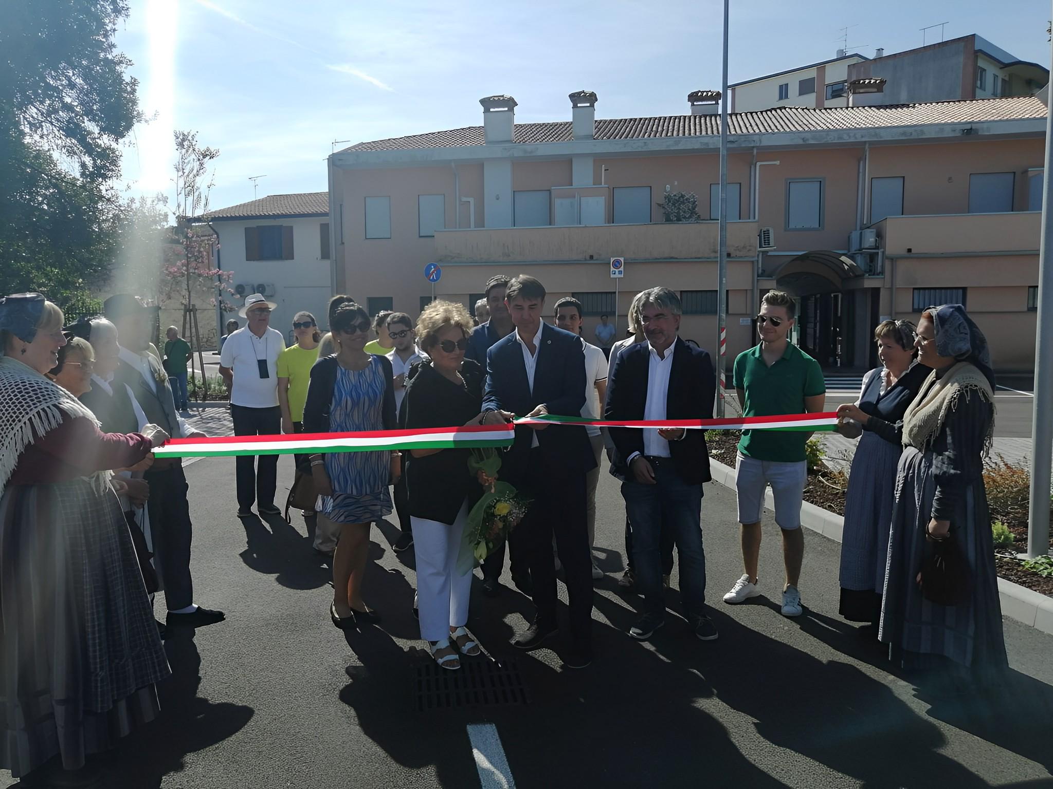 Immagine per Aperto il nuovo parcheggio in via Roma, 35 stalli a disposizione a Ronchi