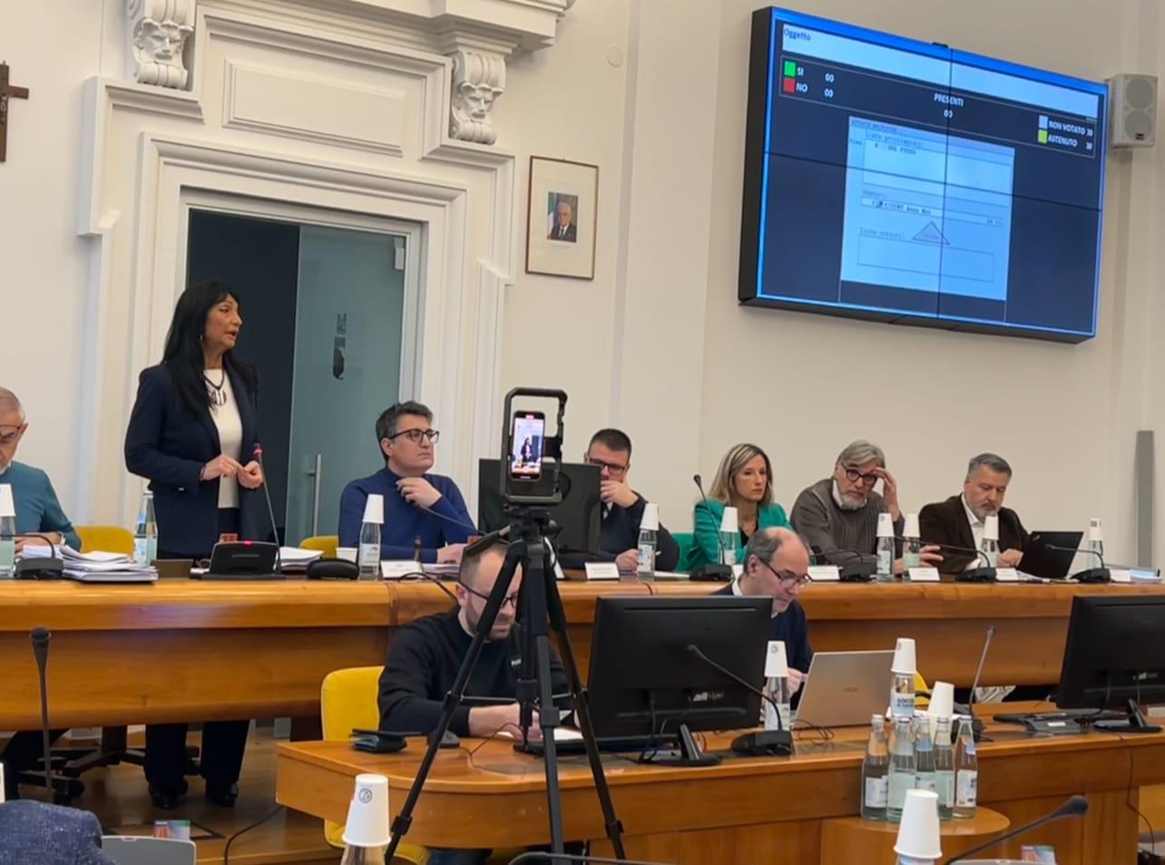 Immagine per Monfalcone approva il bilancio in Aula: fondi su logistica, porto e nautica