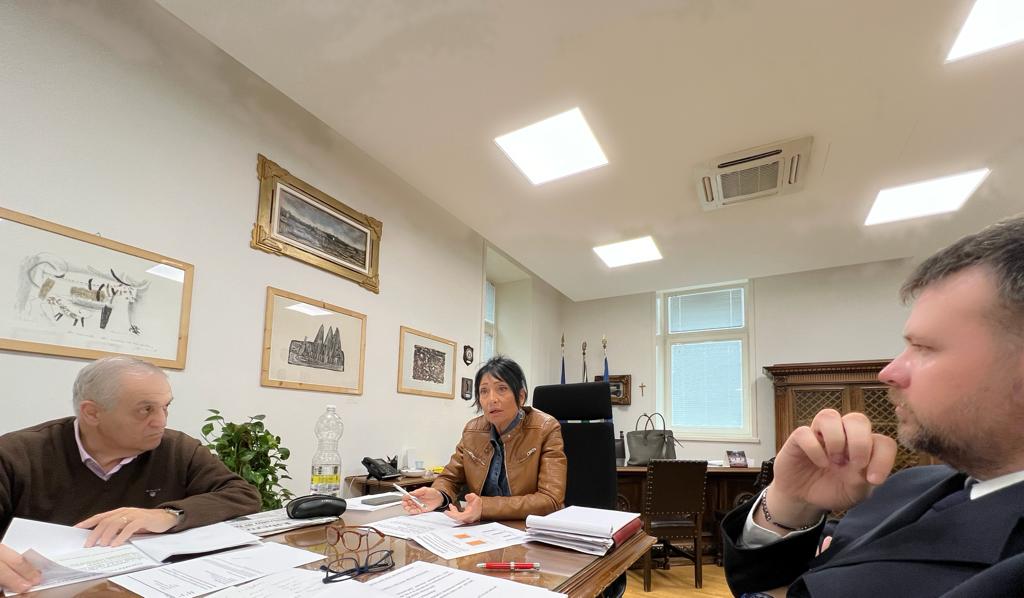 Immagine per Rispetto del Codice della Strada a Monfalcone, stretta su assicurazioni e revisioni