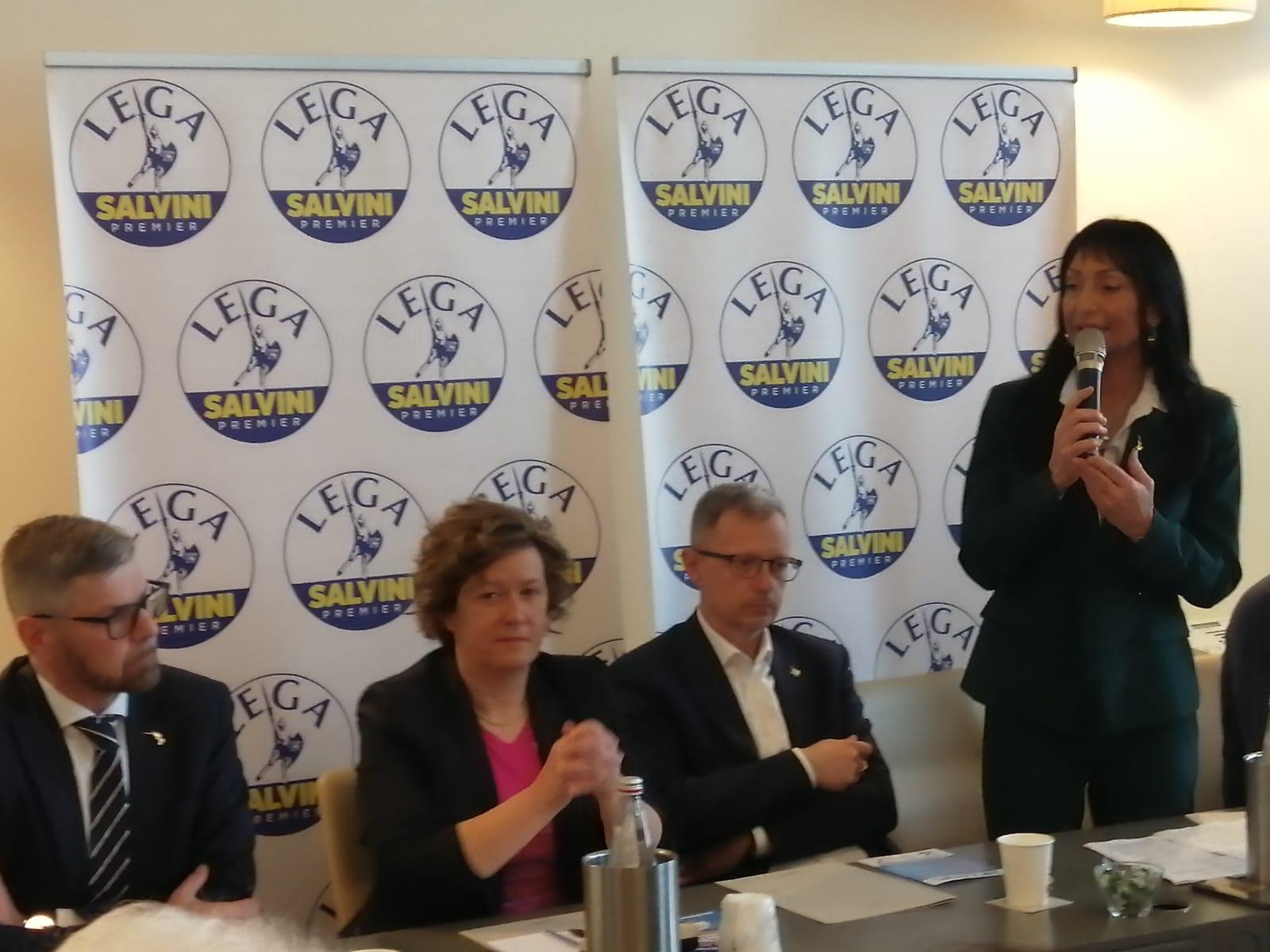 Copertina per Il sindaco Cisint in corsa alle Europee con la Lega, «ma resterò a Monfalcone»