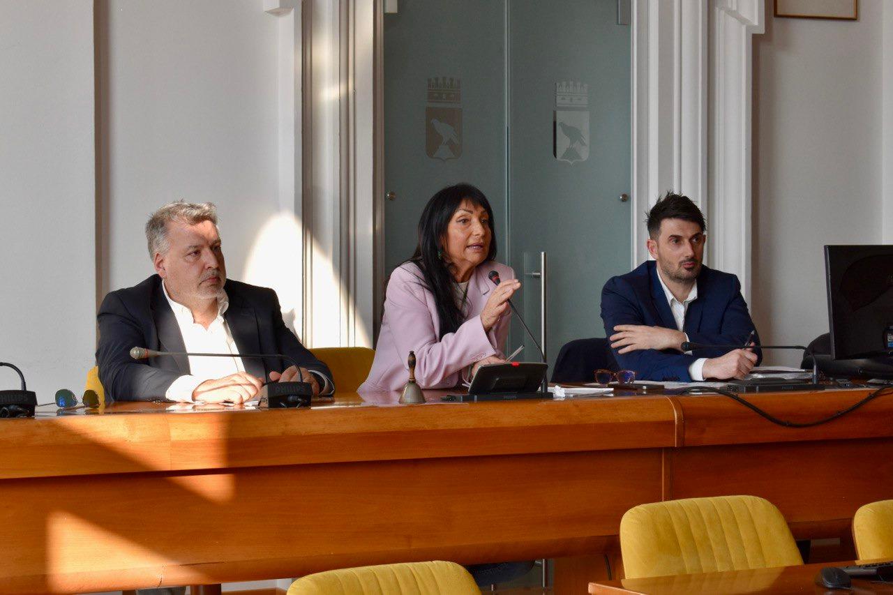 Copertina per Costi di Isa nel mirino del dossier Pozzoli, critiche dall'opposizione a Monfalcone