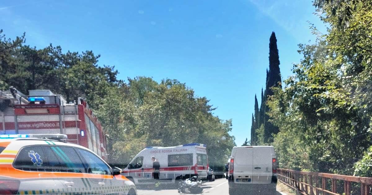 Copertina per Auto contro moto, incidente tra Jamiano e Duino