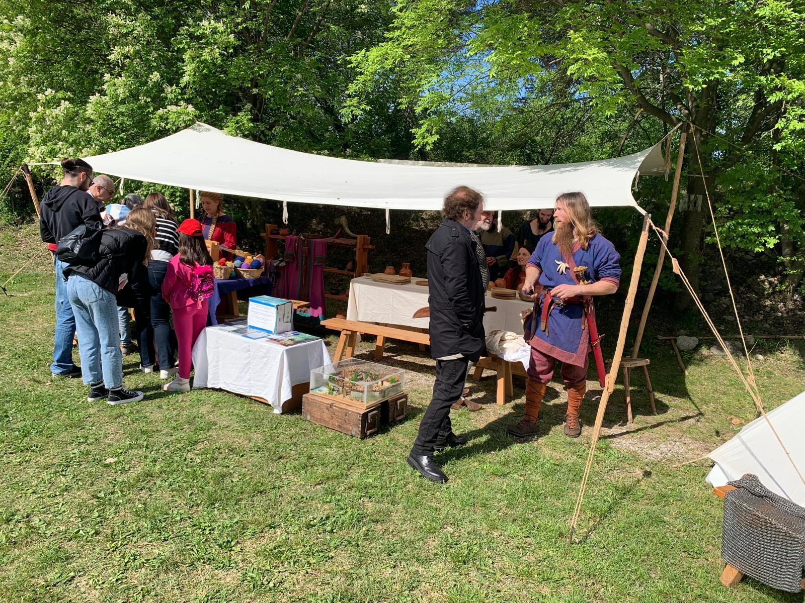 Immagine per Le battaglie tra Longobardi e Romani, storia sulla Rocca a Monfalcone