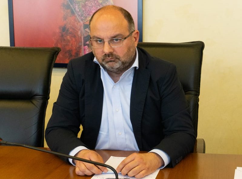 Copertina per Commissione regionale amianto incompleta e Crua Transfrontaliero, Moretti: «Giunta ancora in silenzio»