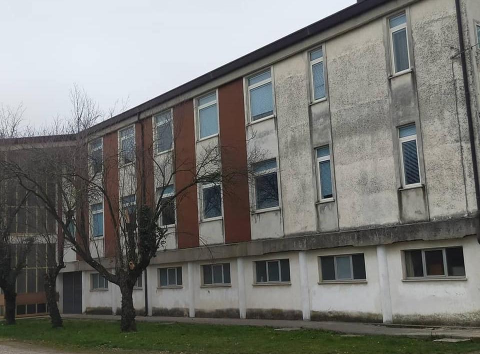 Immagine per Ronchi, chiusi in anticipo due mutui per le scuole Brumati e Da Feltre