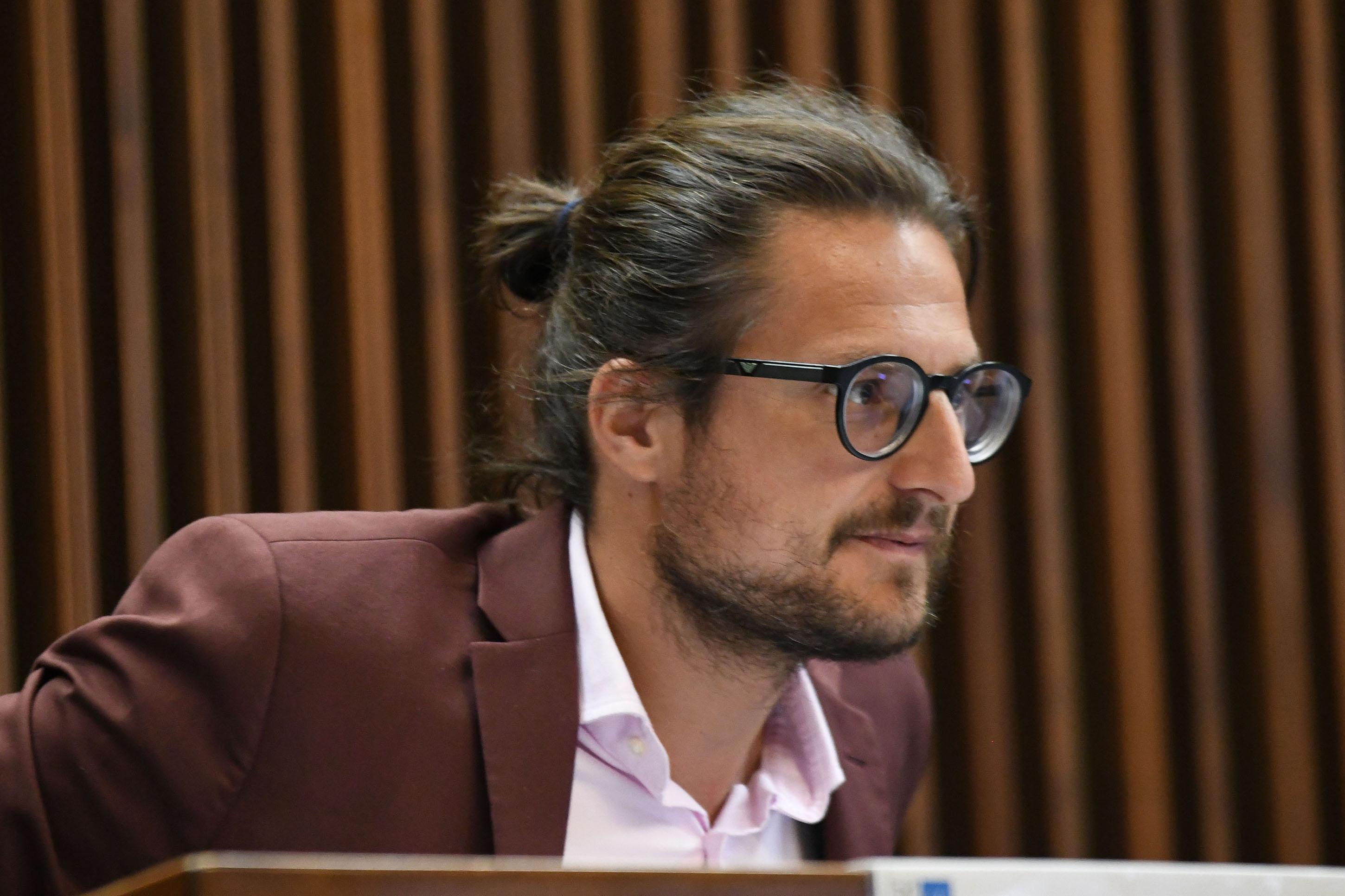 Immagine per Cronache Corsare arriva live a Ronchi, il podcast di Bullian ospite delle Acli