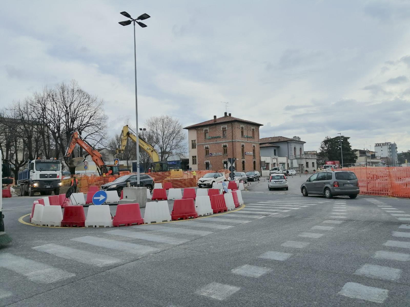 Copertina per Lavori per la nuova rotonda a Monfalcone, stop al traffico nel weekend