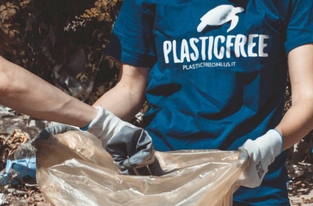 Immagine per Comune, Plastic Free e Rotaract uniti per la pulizia del Carso monfalconese
