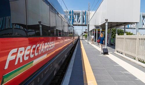 Copertina per Razionalizzazione delle Frecce, Amirante rassicura Moretti: «Trieste Airport punto di riferimento»