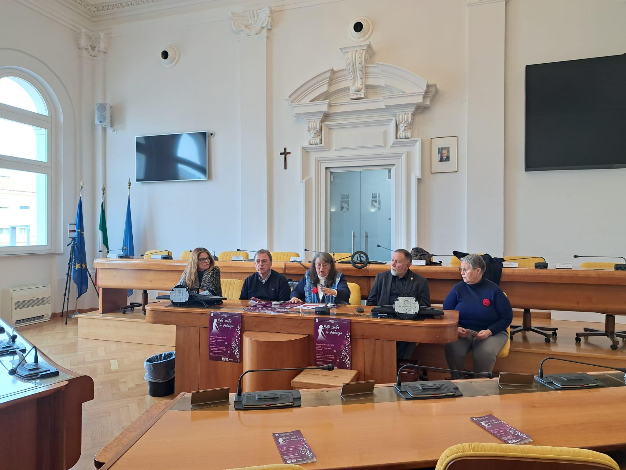 Immagine per ‘Note contro la violenza’, musica e teatro per i diritti delle donne al Teatro Bonezzi di Monfalcone