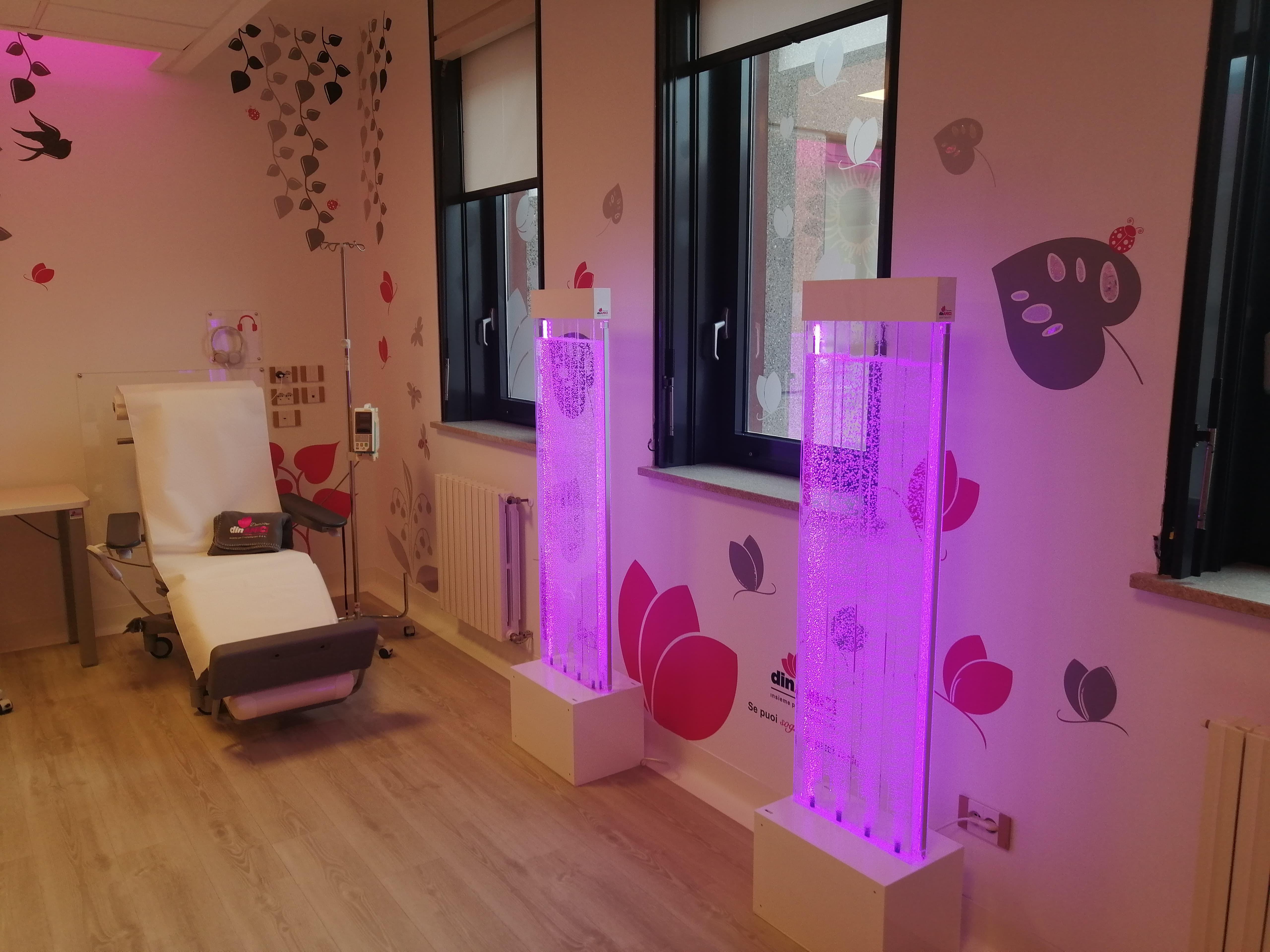 Immagine per Colori e musica per maggiore relax, lo spazio per terapie infusionali a Monfalcone
