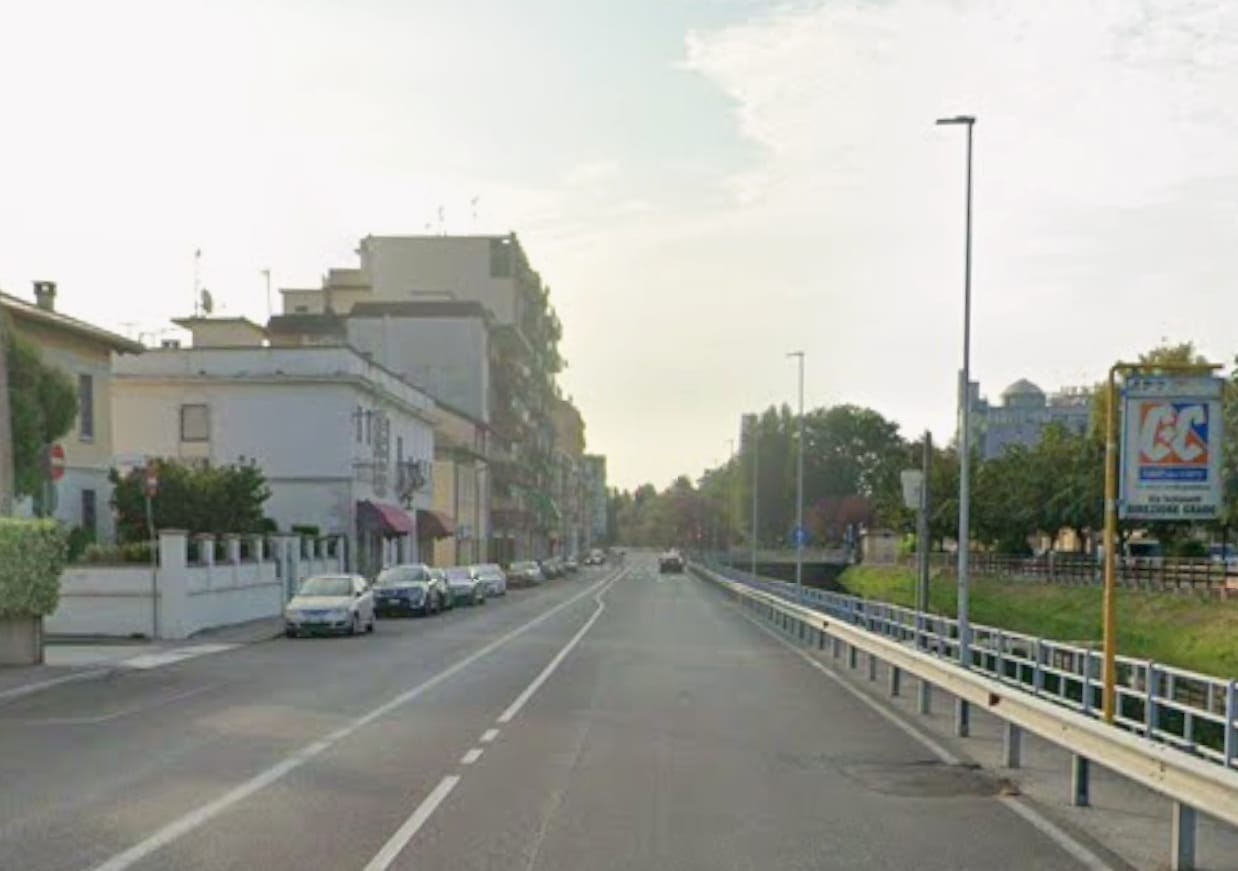 Copertina per Monfalcone, esplosione in un appartamento di viale Verdi. Uomo ustionato dopo una fuga di gas