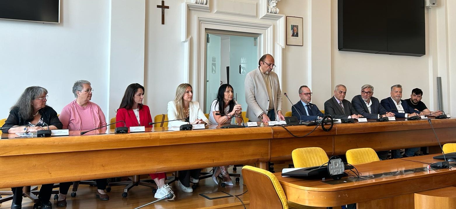 Fasan svela la giunta: tra gli 8 assessori la riconferma di Garritani. Pesa l’esclusione di Volante