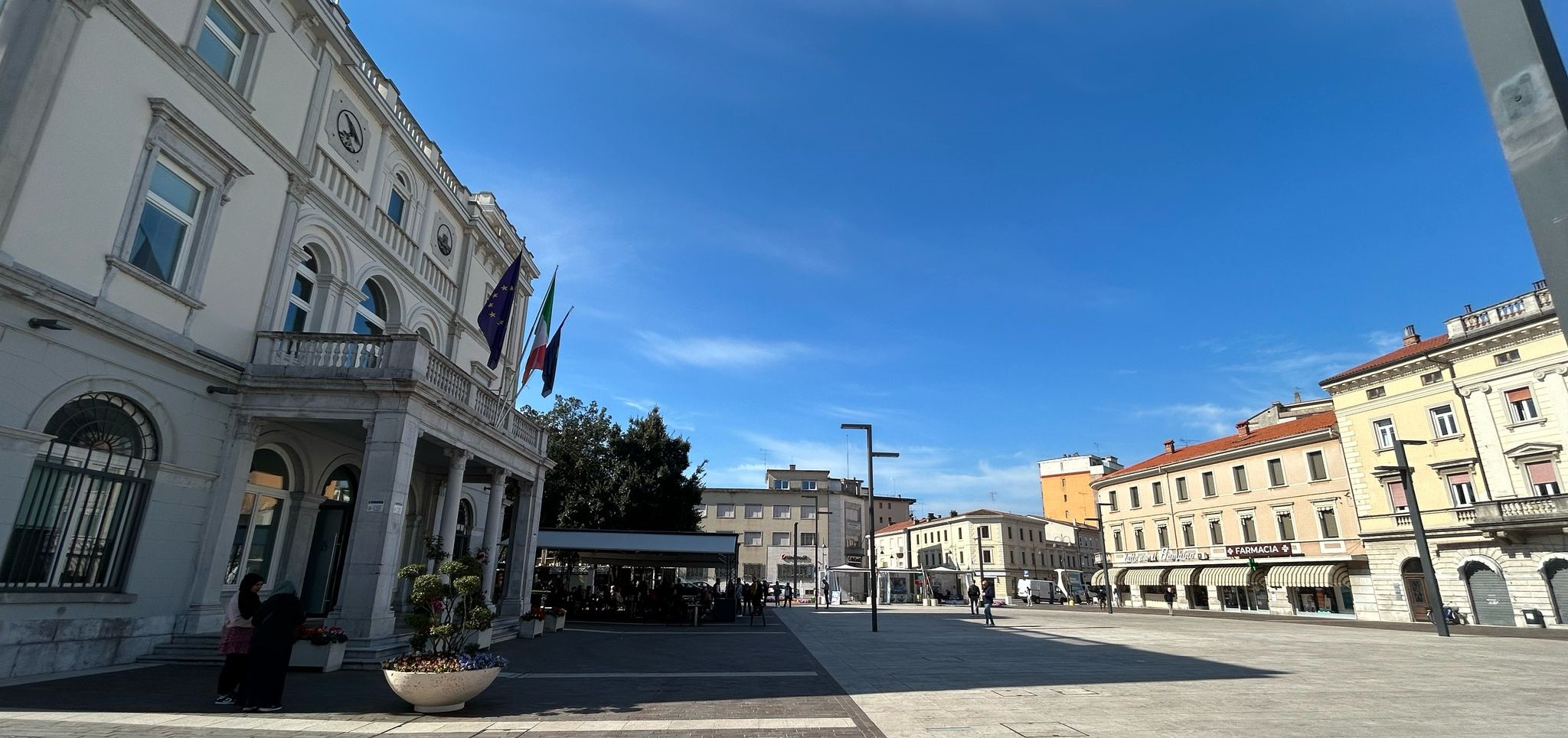 Immagine per Cecot e Fania accusano Cisint: «Aumentate le tensioni sociali e 80 milioni regalati a Fincantieri. Altro che islamizzazione»