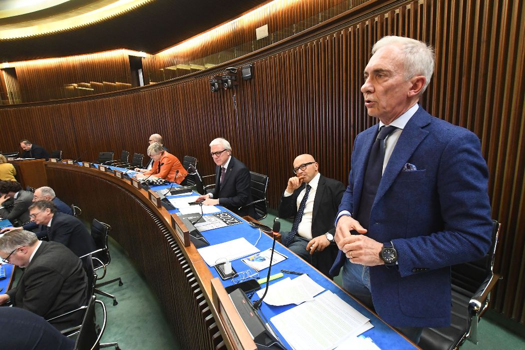 Immagine per Tavolo permanente con le comunità islamiche: sì di Bullian e Moretti a Forza Italia. Cisint: «Contrasto netto alla sottomissione»