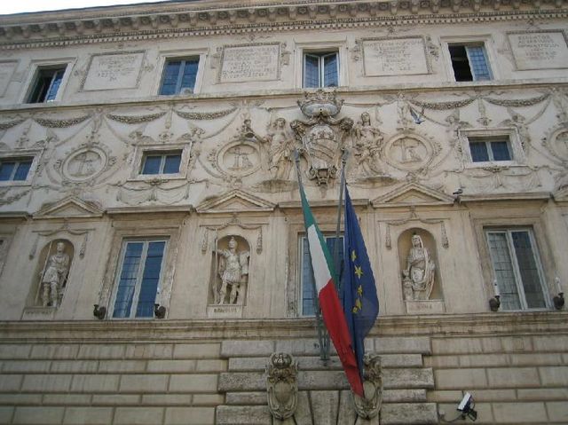 Immagine per Monfalcone, tra disposizioni urbanistiche e preghiera collettiva: attesa la sentenza del Consiglio di Stato