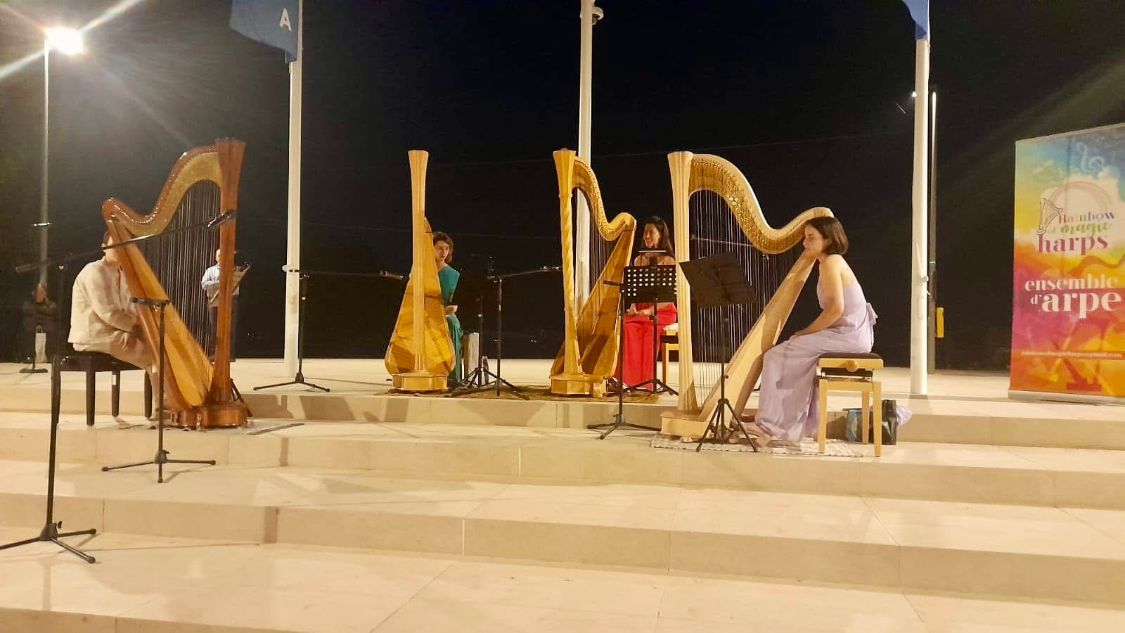 Copertina per Monfalcone, la musica dell'Ensemble d'Arpe ‘Rainbow of Magic Harp’ accoglie il solstizio d’estate