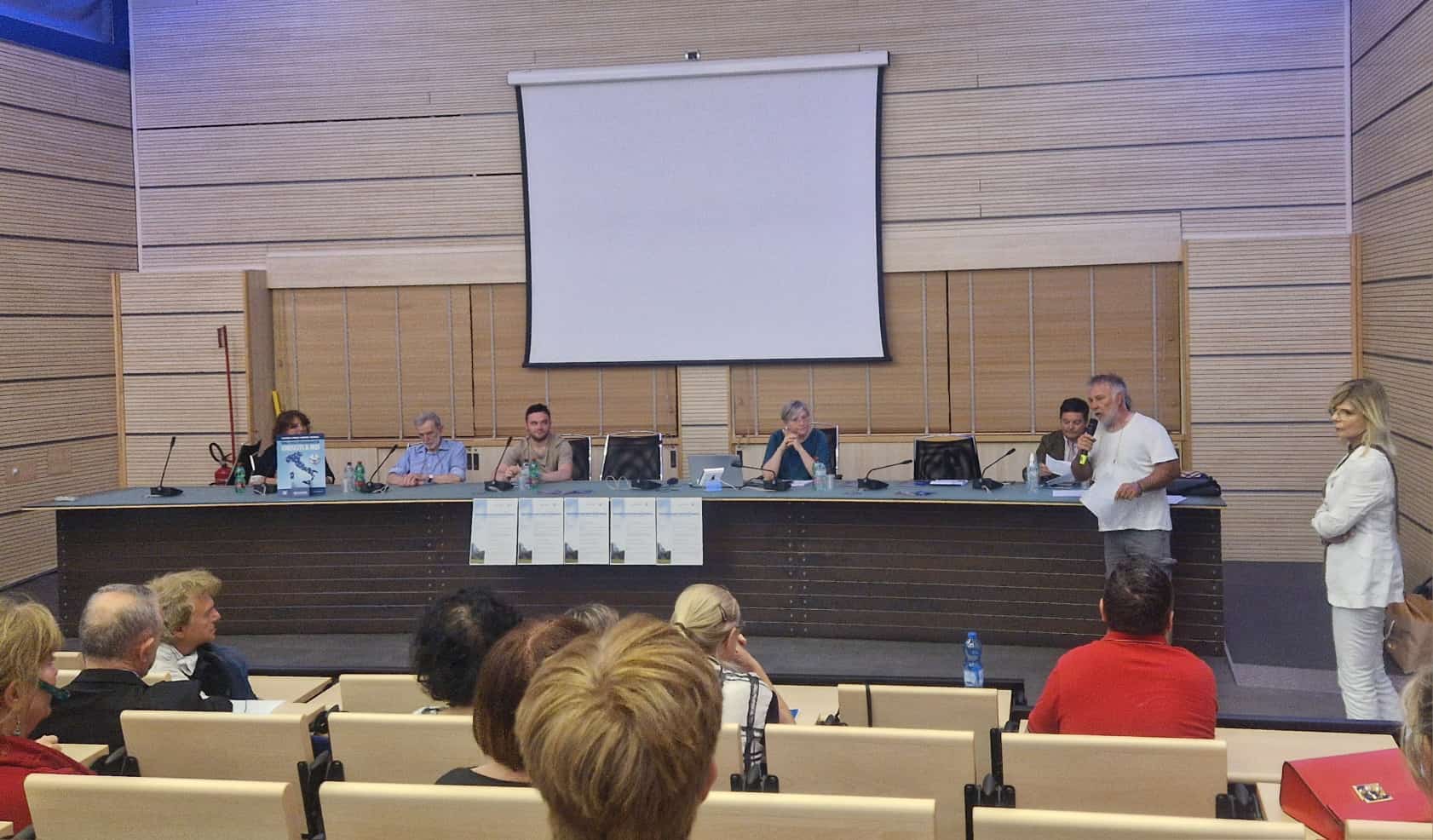 Copertina per Gorizia si interroga sul futuro di ospedali e sanità, Fasiolo: «Crisi annunciata»