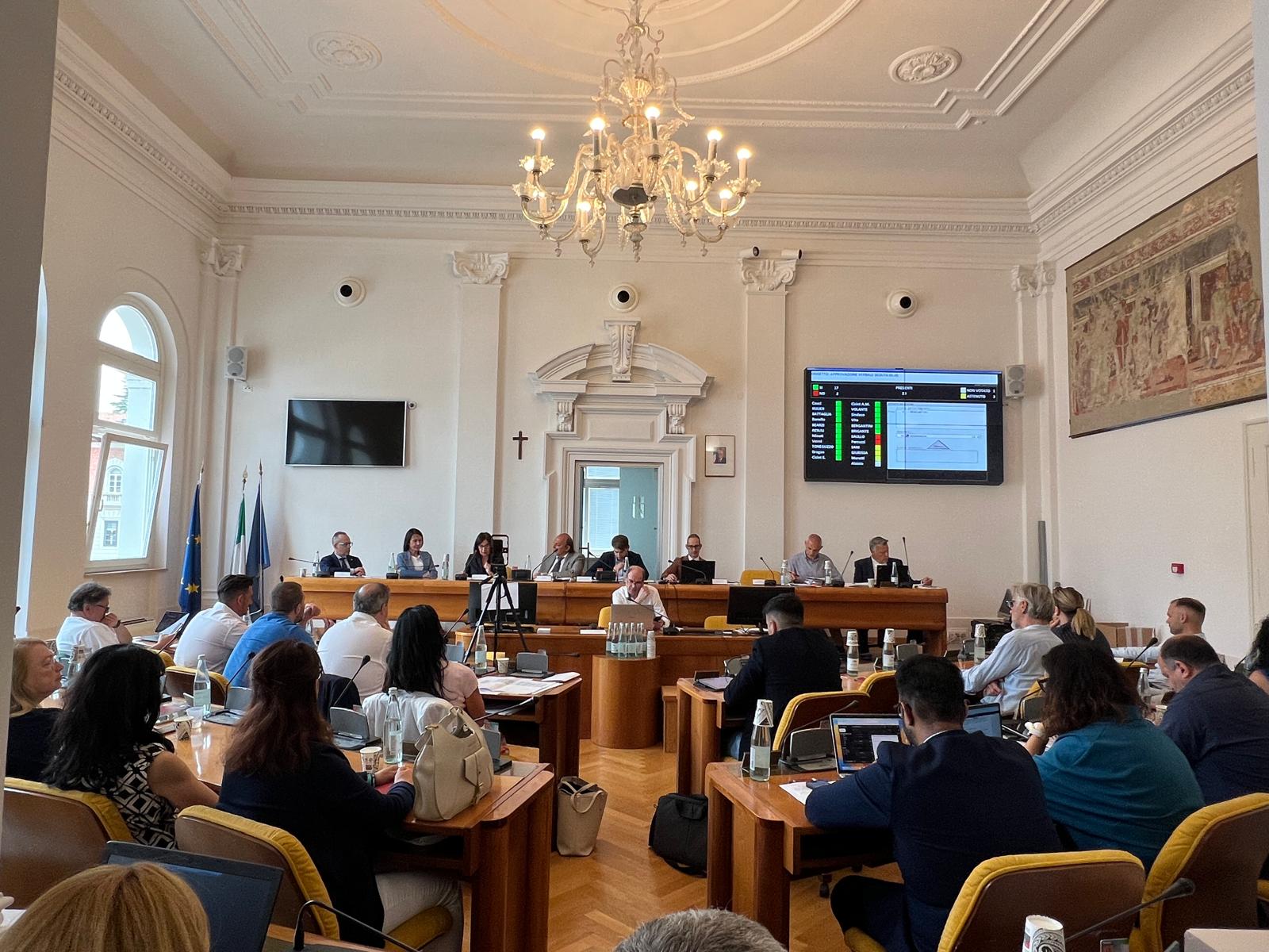 Copertina per Monfalcone, rendiconto 2024 e linee programmatiche al vaglio del Consiglio. Fasan: «Si rafforza la crescita della città»