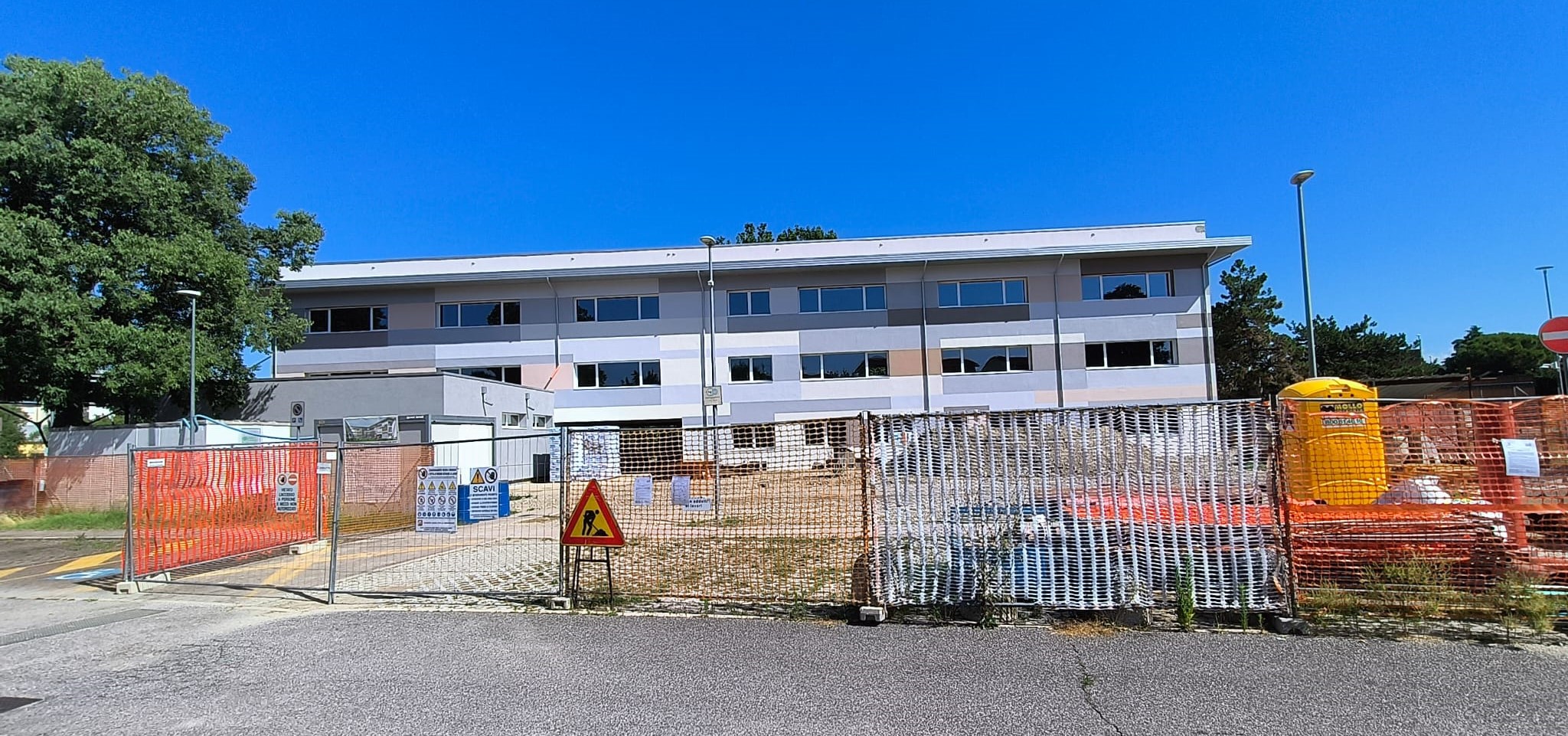 Copertina per Ronchi, finanziamento di 86700 euro dalla Regione per migliorare la scuola di via Fratelli Cervi
