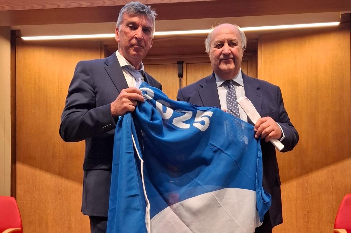 Copertina per A Grado la 37esima Bandiera Blu: premiati qualità ambientale, sicurezza, servizi e sostenibilità