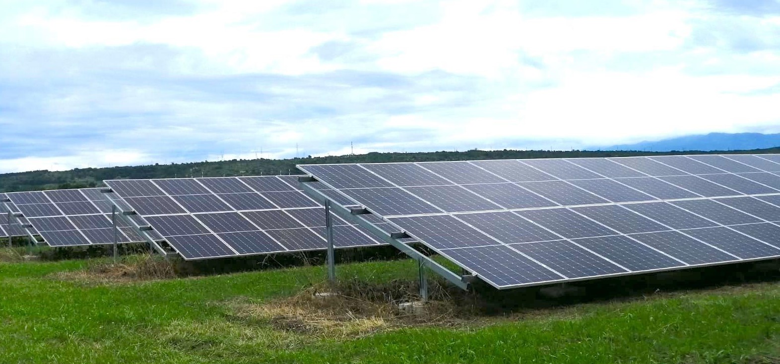 Immagine per Turriaco inaugura il parco fotovoltaico, al via la comunità energetica da 250mila euro l’anno per gli associati