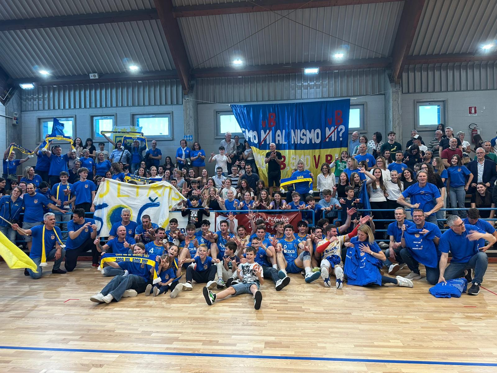 Copertina per Fotonotizia - Savogna, è promozione in serie B per il Soča Volley maschile