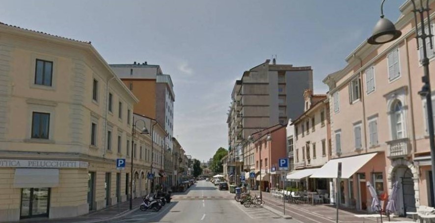 Monfalcone, asfaltature e nuova segnaletica in centro: lavori in via Duca d’Aosta e via don Fanin