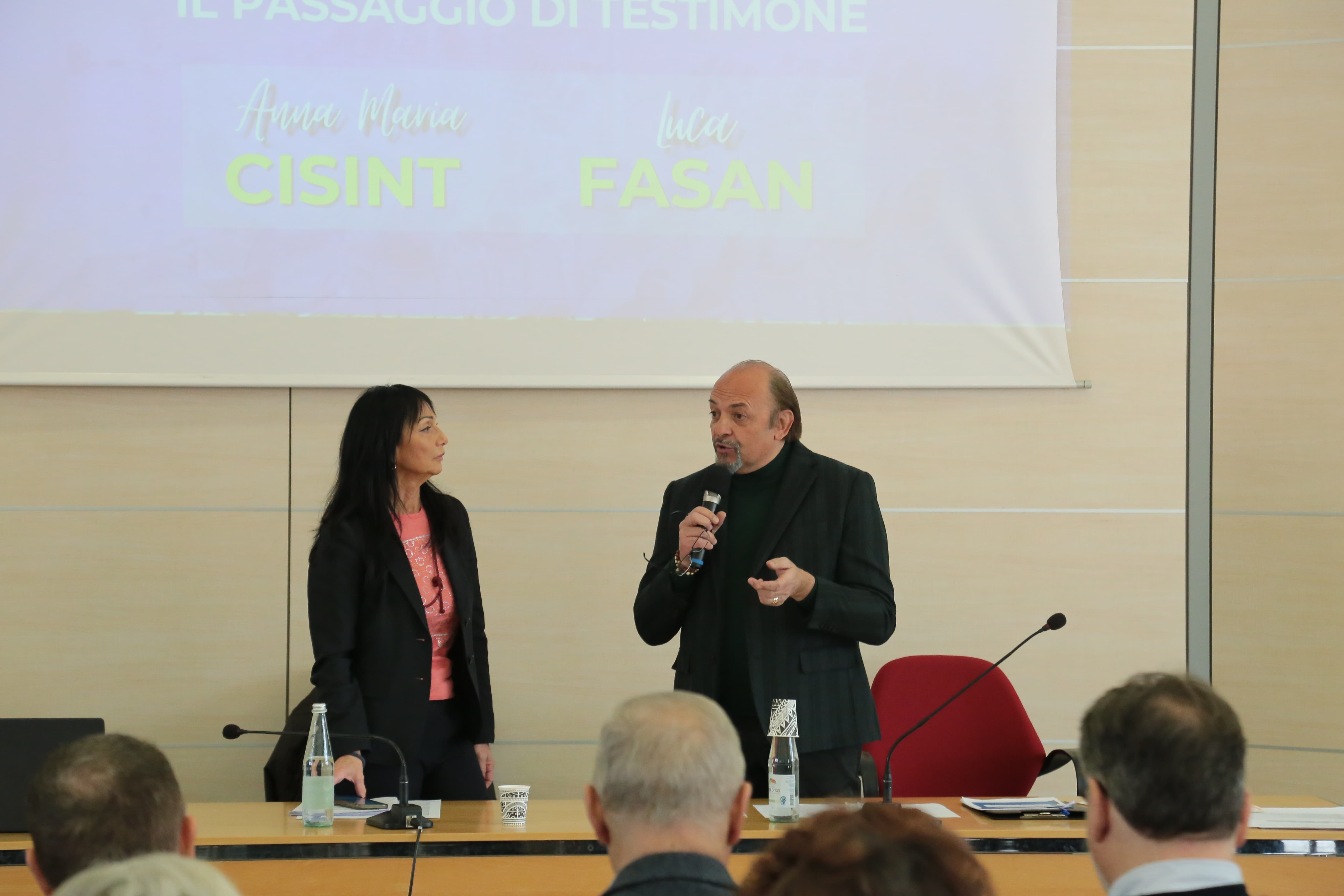 Immagine per Monfalcone, Cisint passa il testimone a Fasan: «Luca rappresenta la continuità»