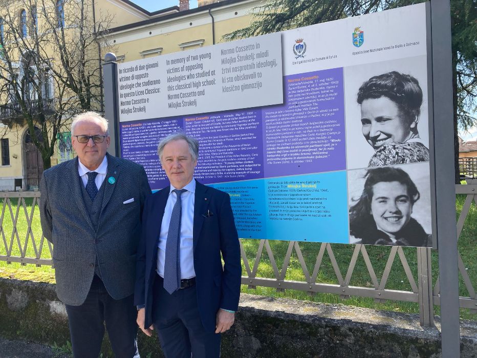 Immagine per Per un percorso di amicizia e di pace: incontro tra il sindaco Ziberna e il presidente della Cni Tremul