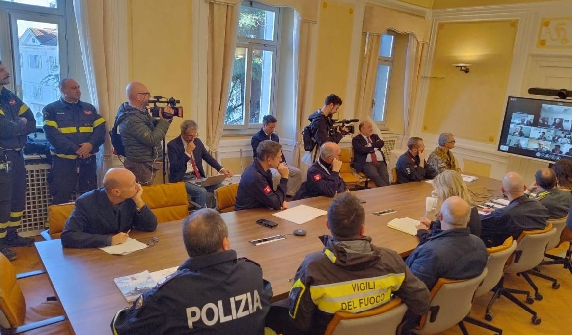Immagine per La Prefettura di Gorizia attiva il Centro Coordinamento Soccorsi. Verifiche sull’agibilità degli edifici
