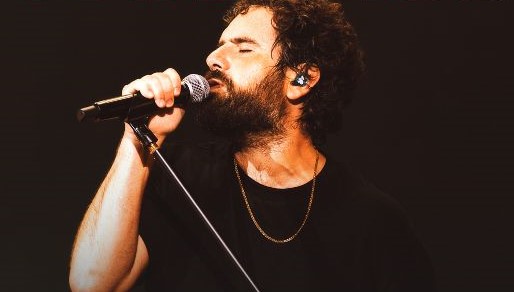 Immagine per Tommaso Paradiso in concerto nel rinnovato PalaBigot, il 15 aprile 2026 sarà la data zero del nuovo tour