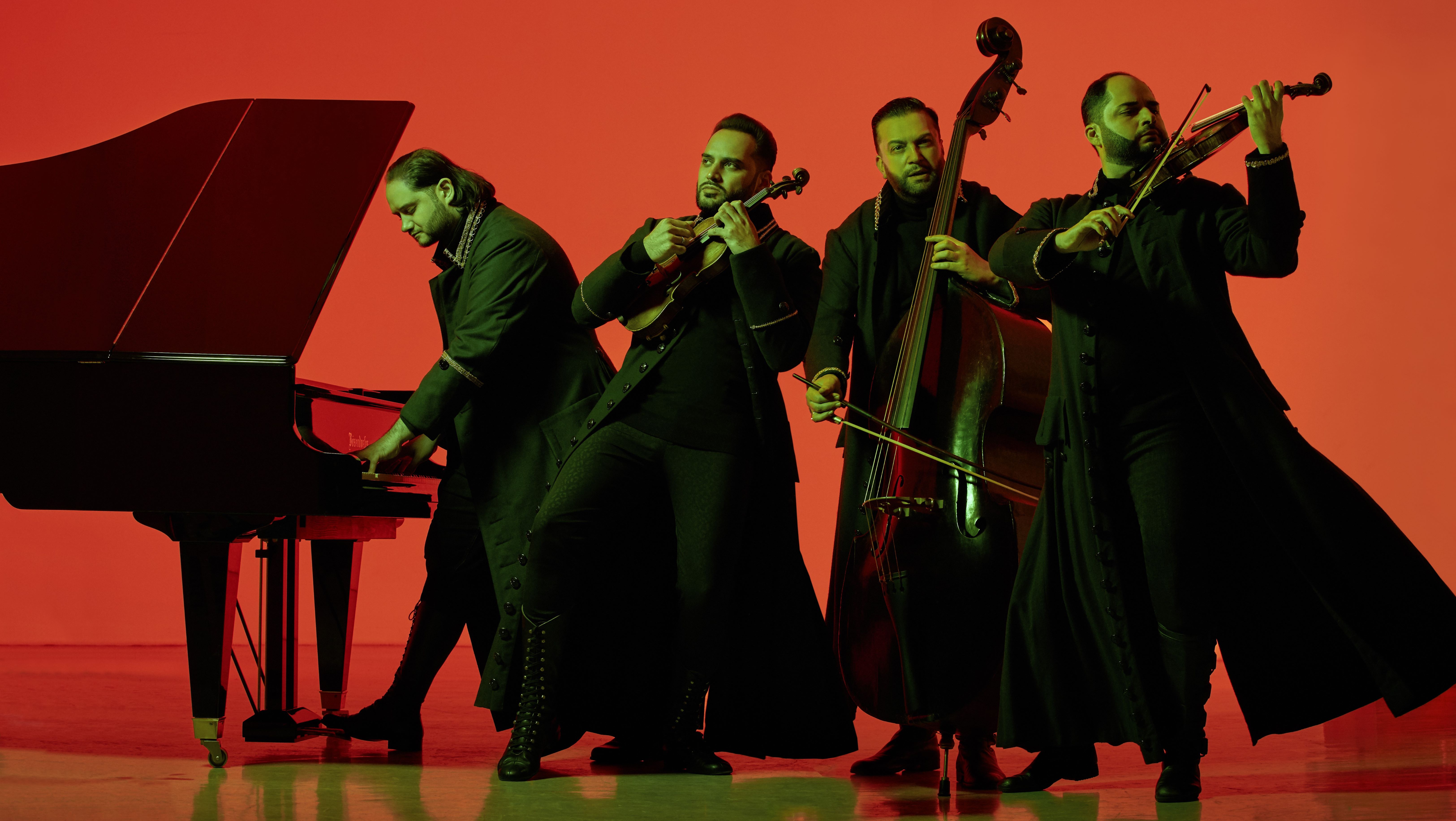 Immagine per Monfalcone, al Bonezzi passando dal Portale della Via dell’Arte. Janoska Ensemble apre la stagione musicale 