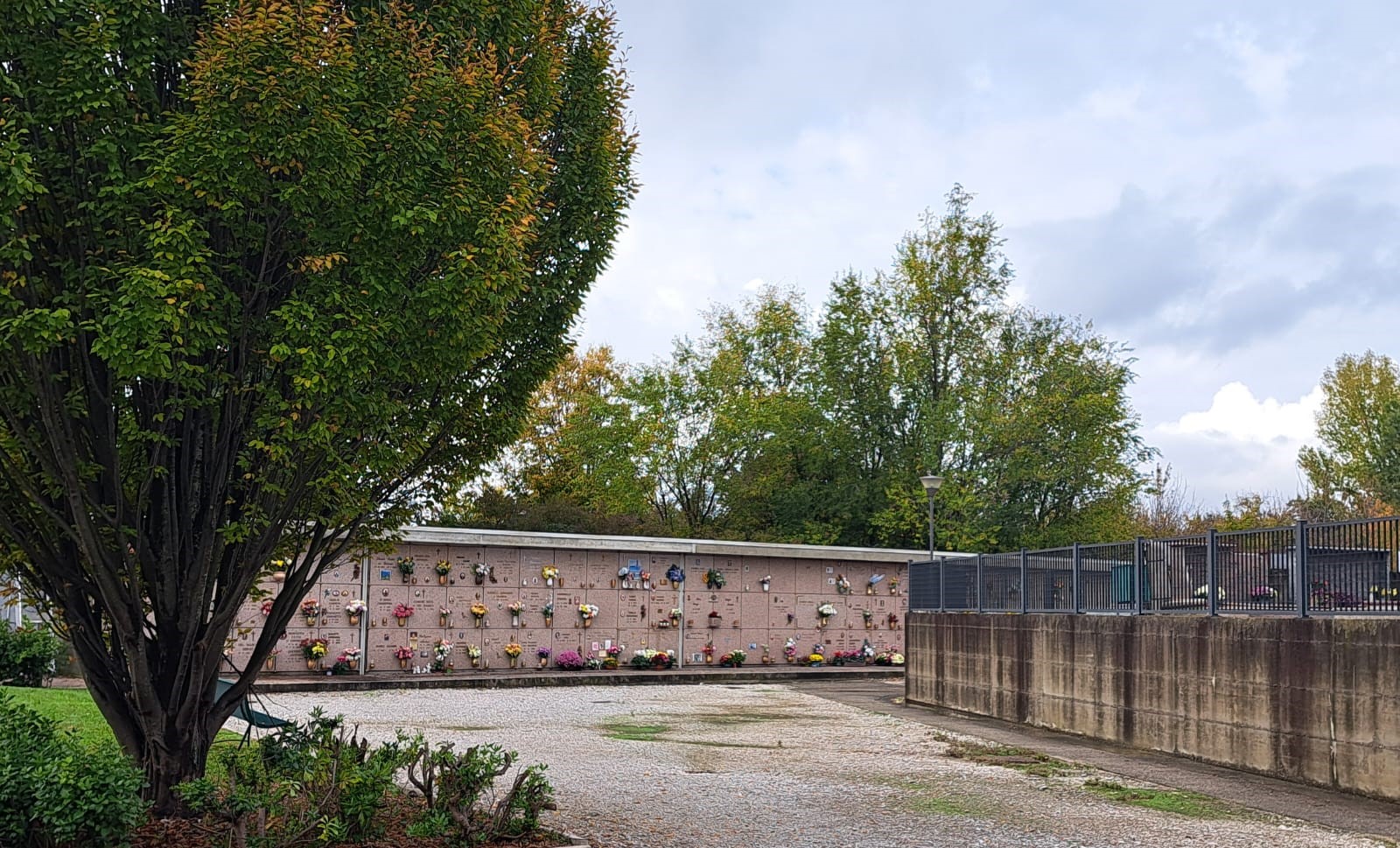 Staranzano, la Lega incalza il Comune per avere più loculi ma l’Ente ha già affidato i lavori il 15 ottobre