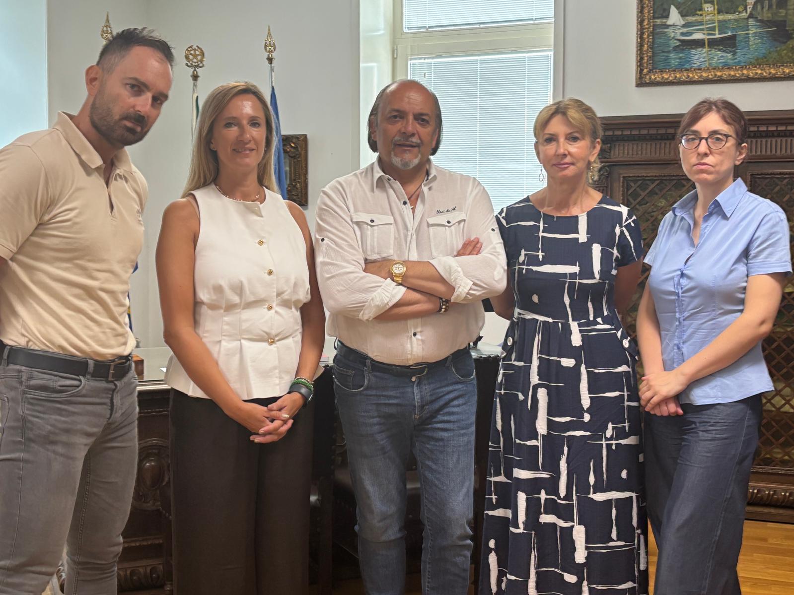 Immagine per Monfalcone, la nuova direttrice dell’Ufficio Scolastico Regionale incontra l’amministrazione comunale
