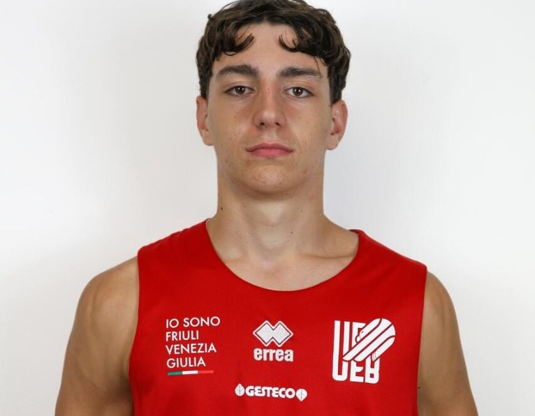 Immagine per Fotonotizia - Il goriziano Davide Trevisani cresciuto nel settore giovanile Dinamo, esordisce in Serie A2