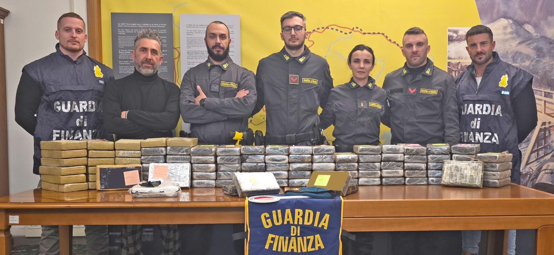 110 chili di cocaina al Lisert: maxi sequestro da 20 milioni di euro 
